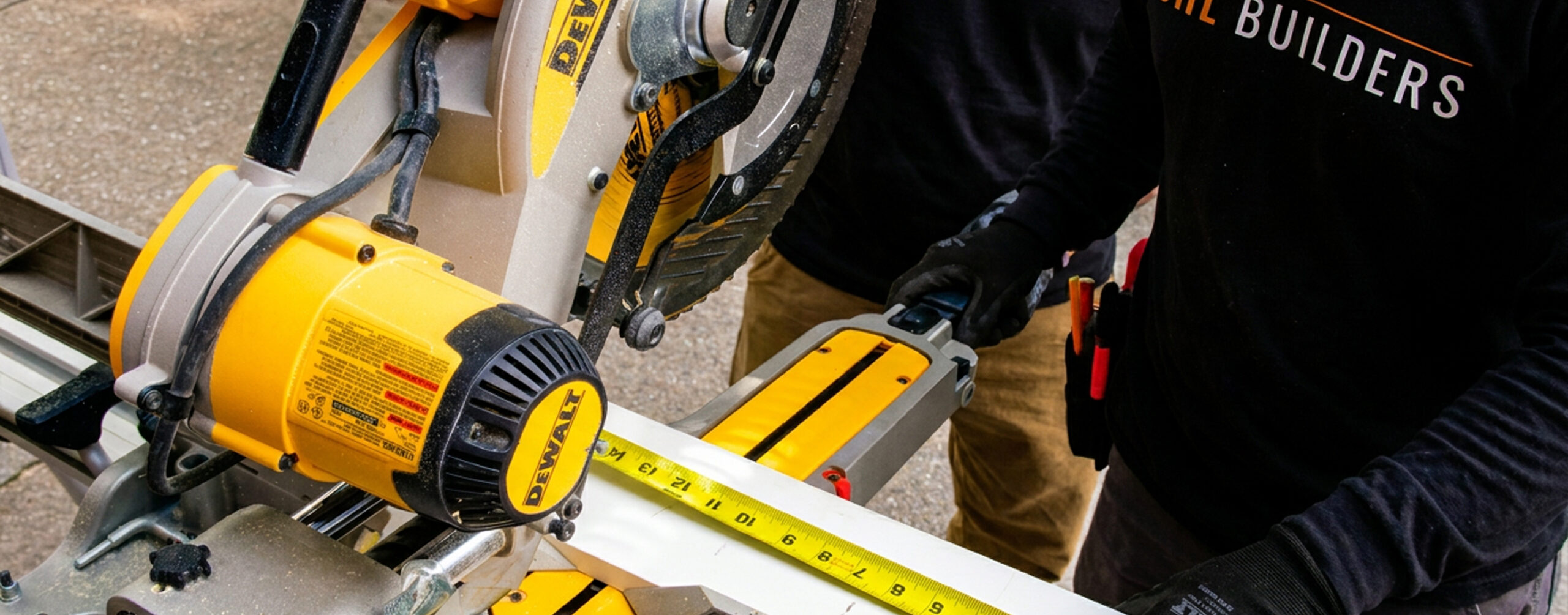 4 tips on how to pick out the best contractors for your project